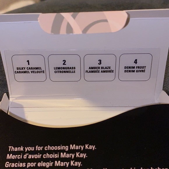 Mary Kay color quad. - Picture 2 of 2